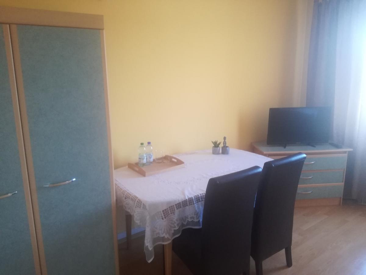 Skepe Restauracja - Hotel Nova מראה חיצוני תמונה